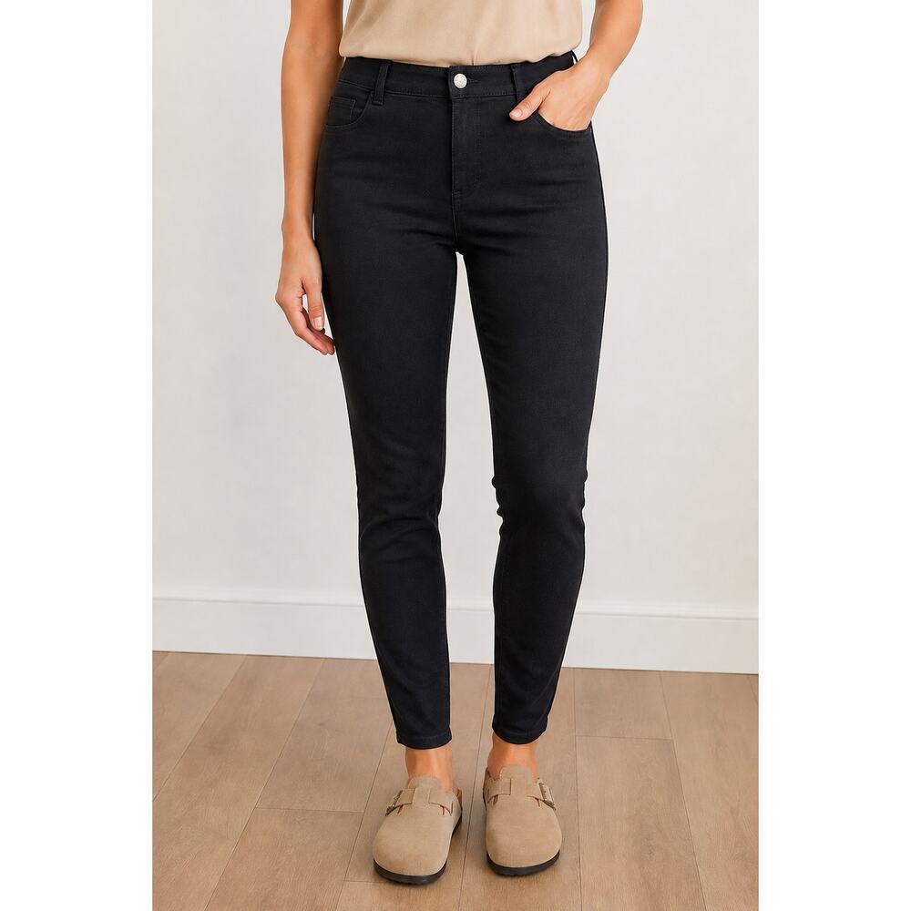 Calvin Klein Modern Essentials Black Pull On Skinny Pants Size 2